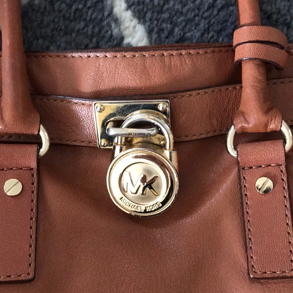 👜 MICHAEL KORS HANDBAG/ CROSSBODY - Picture 2 of 8